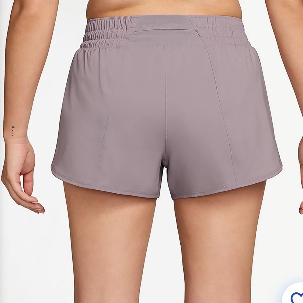 Nike Women's One Dri-FIT Mid-Rise Shorts 3in lt violet ore sz small H99 - Picture 2 of 7